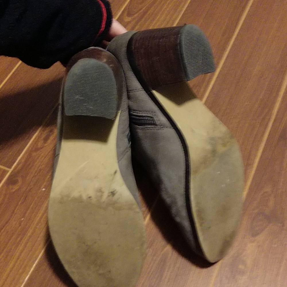 ❤️Gray Booties - Picture 6 of 8